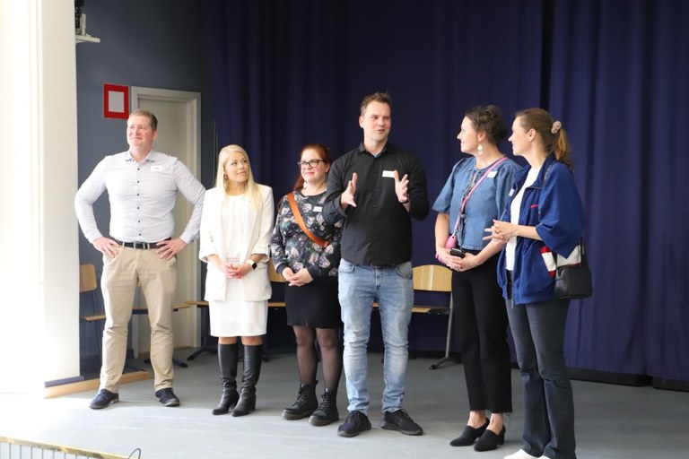 järjestelytoimikunta.jpg