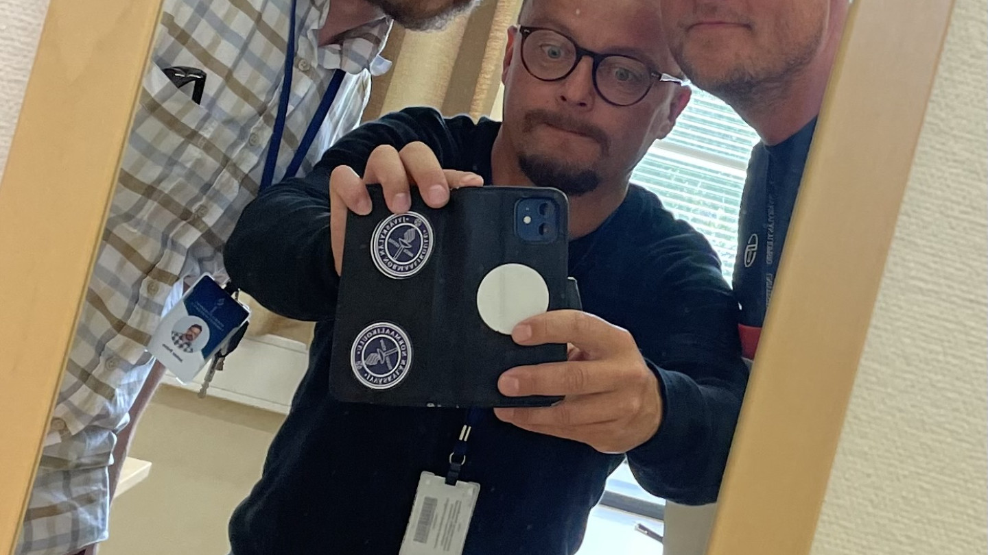 Reksit Jerker, Risto ja Johnny toivottavat tervetulleeksi!